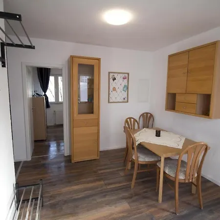 Liebevoll Eingerichtete 2 公寓 *